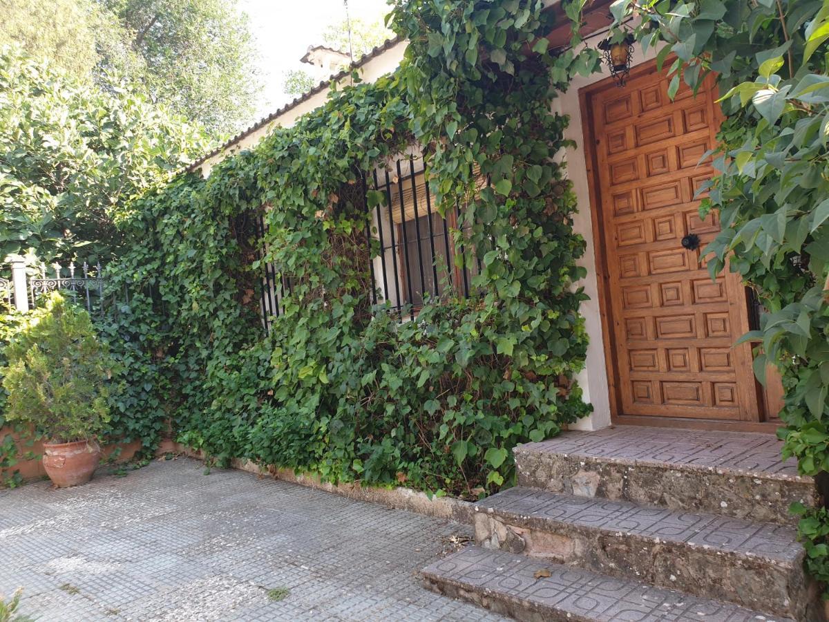 Casa Rural Sole Осса-де-Монтьєль Екстер'єр фото